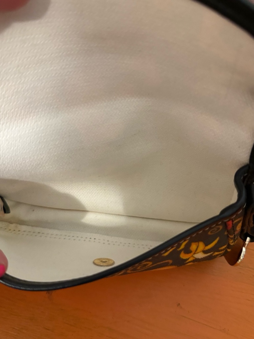 Dooney & Bourke Rare Limited Edition Monkey Wristlet EUC - Picture 6 of 8